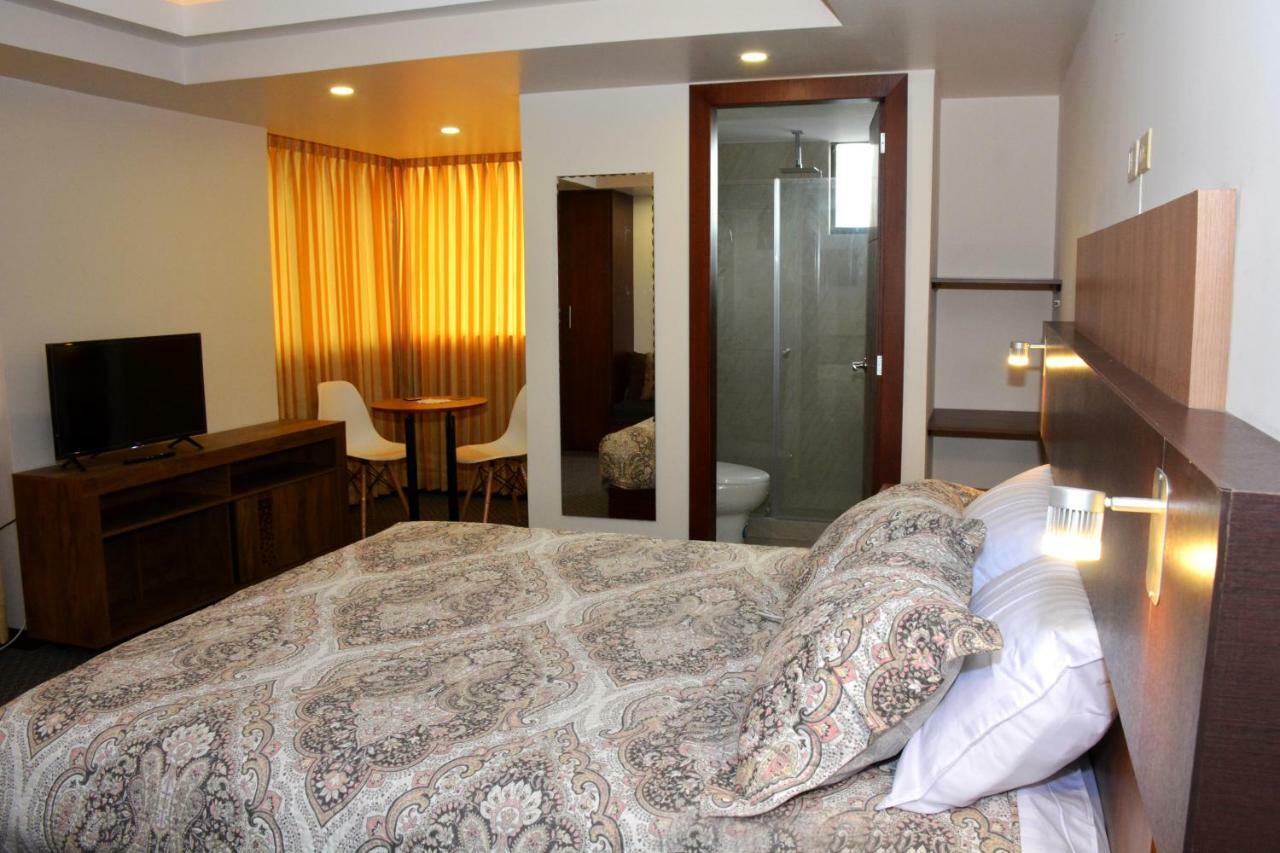 Los Angeles Stay Inn Кіто Екстер'єр фото
