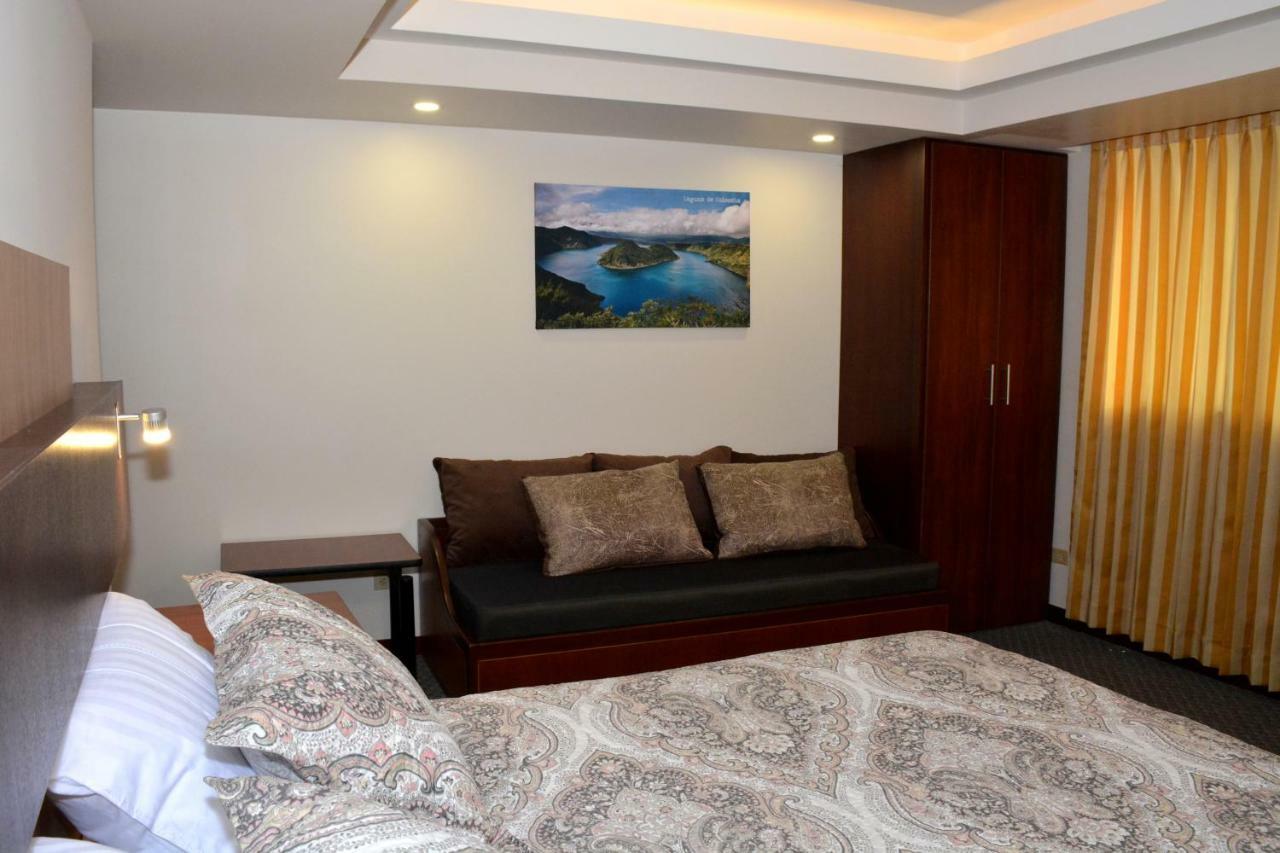 Los Angeles Stay Inn Кіто Екстер'єр фото