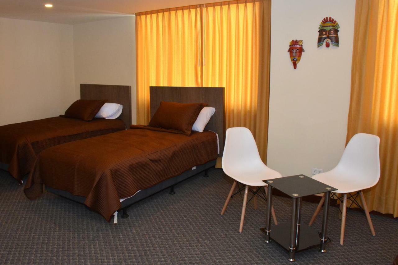 Los Angeles Stay Inn Кіто Екстер'єр фото