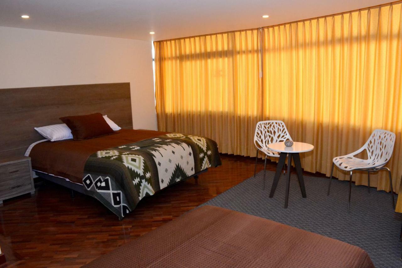 Los Angeles Stay Inn Кіто Екстер'єр фото