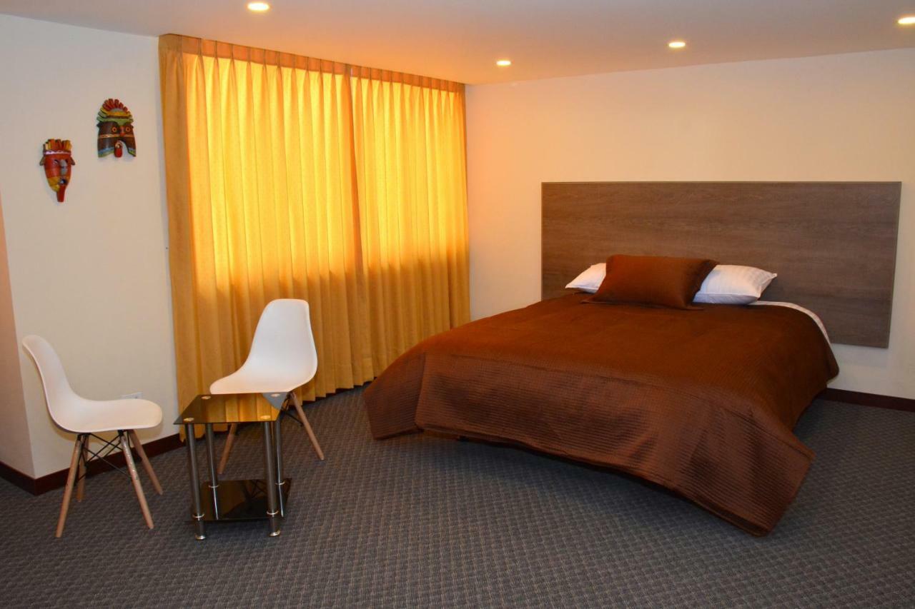 Los Angeles Stay Inn Кіто Екстер'єр фото